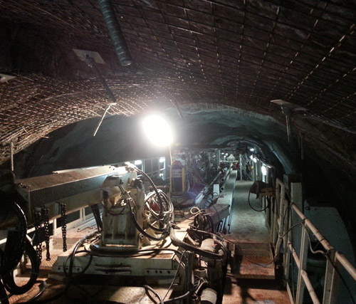 巴基斯坦NJ水电隧道TBM和钻爆隧洞的超前预报